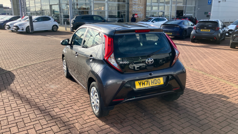 Toyota Aygo X 1.0 VVT-i Edge 5dr Petrol Hatchback